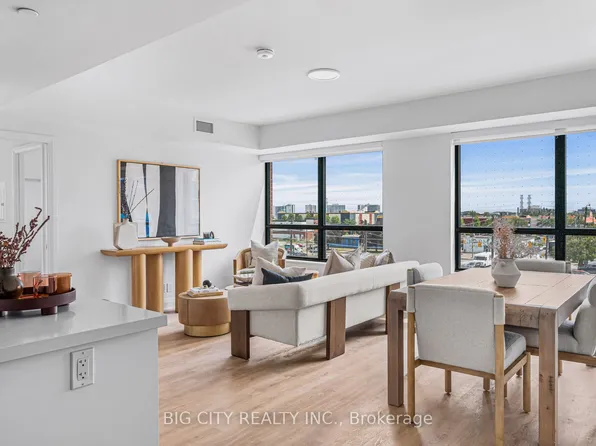 36 Brentcliffe Rd, Toronto, ON