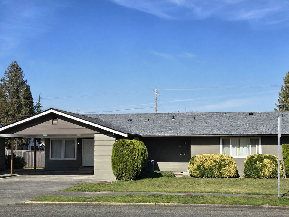 1st image of 1205 4th Ave NW