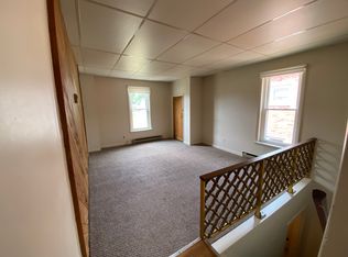 462 N Pitt St, Carlisle, PA 17013