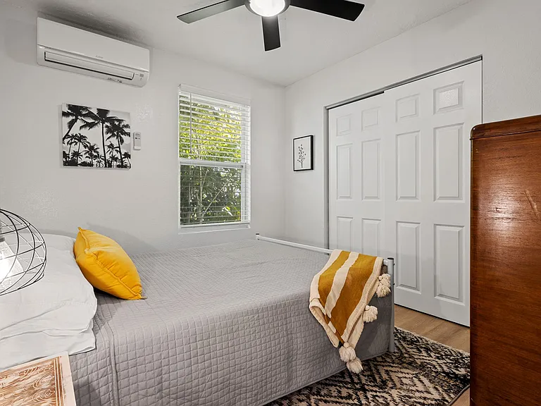 633 Virginia Dr #B — Photo 6