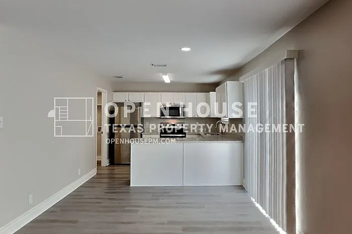 227 Eagle Pass Dr — Photo 6