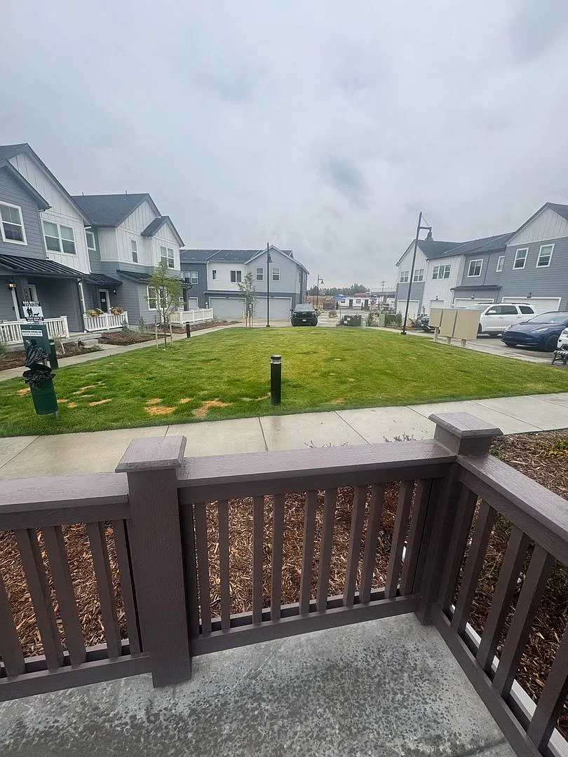 7649 S Cherokee Cir E — Photo 3