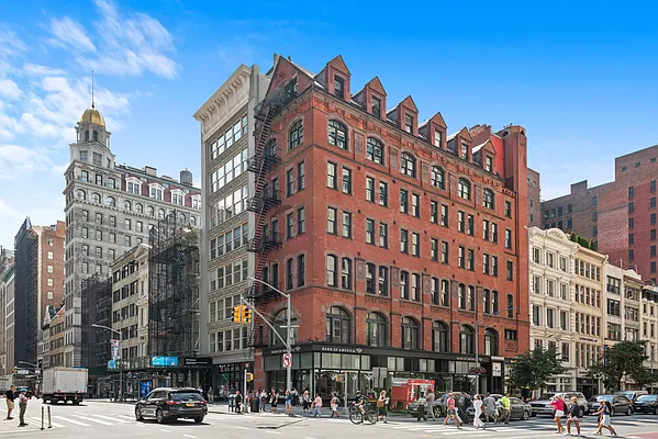 Rented by Douglas Elliman | media 11