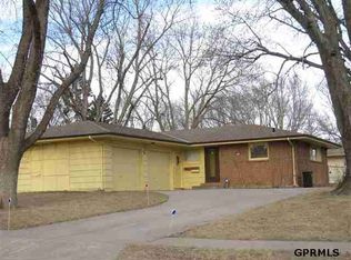 2705 N 97th Ave, Omaha, NE 68134