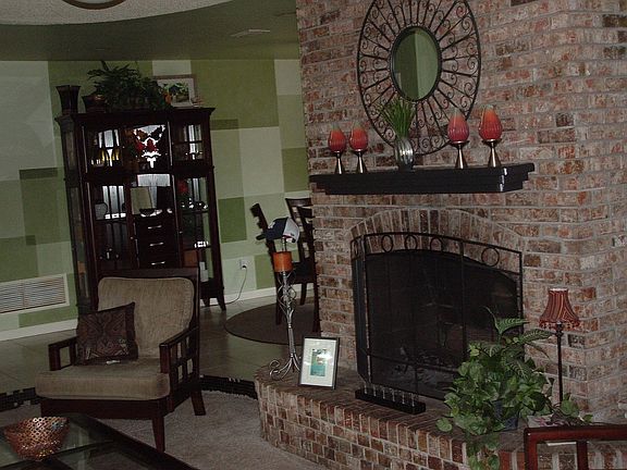 Livingroom / Fireplace