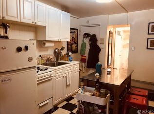 87 Christopher St APT 13, New York, NY 10014