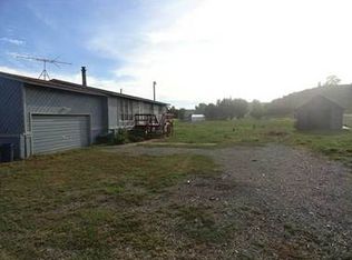 3733 Canal Rd, Pompeys Pillar, MT 59064