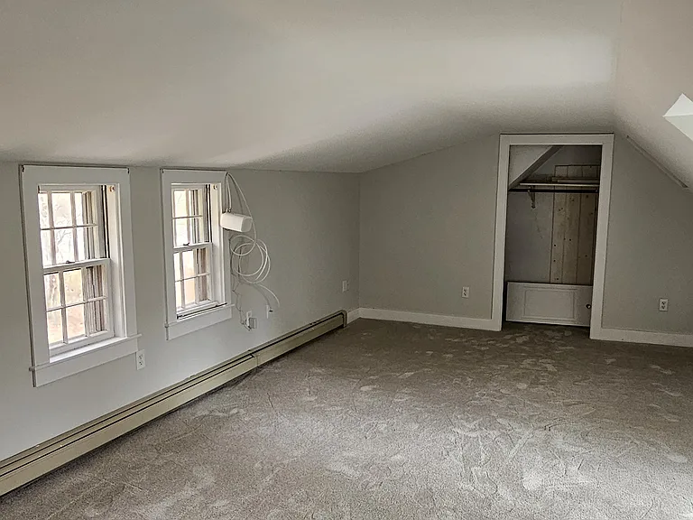 49 Jaffrey Rd — Photo 18