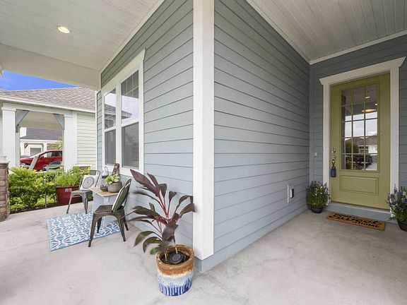4th image of 281 Palm Breeze Dr