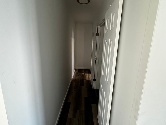 4th image of 243 Grandview Ave Floor 1-1B