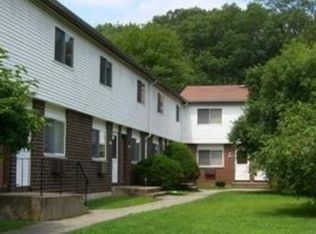 85 Sandy Ln, Norwich, CT 06360