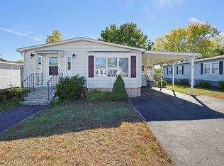 4 Forest Ln, Attleboro, MA 02703