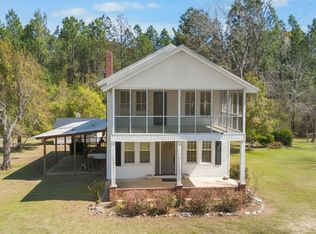 17332 Old River Rd, Garfield, GA 30425
