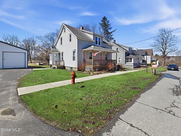 3rd image of 12 Elman Street