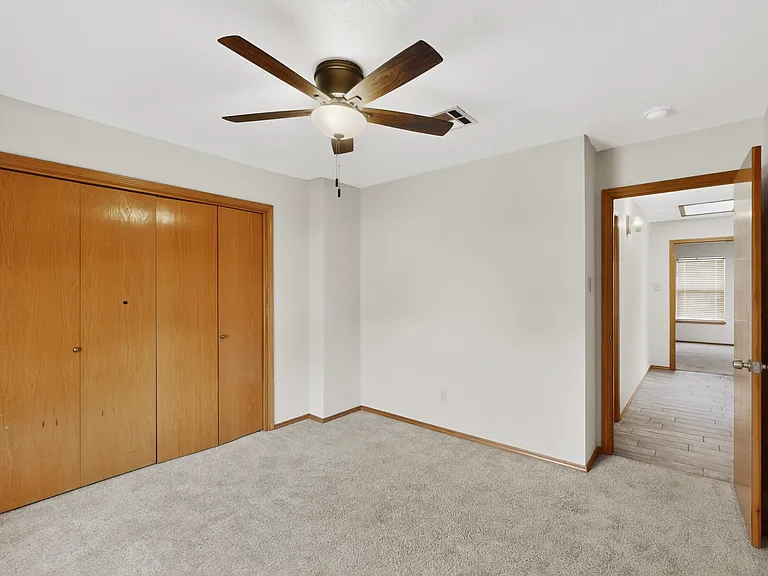 711 Windmill Dr — Photo 18