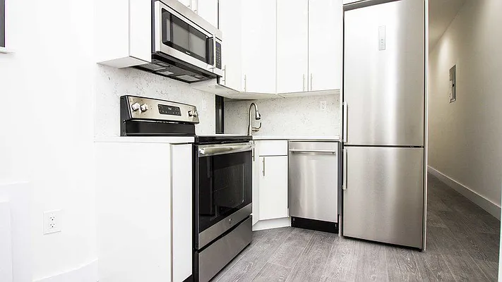 Rented by Nooklyn NYC LLC | media 23