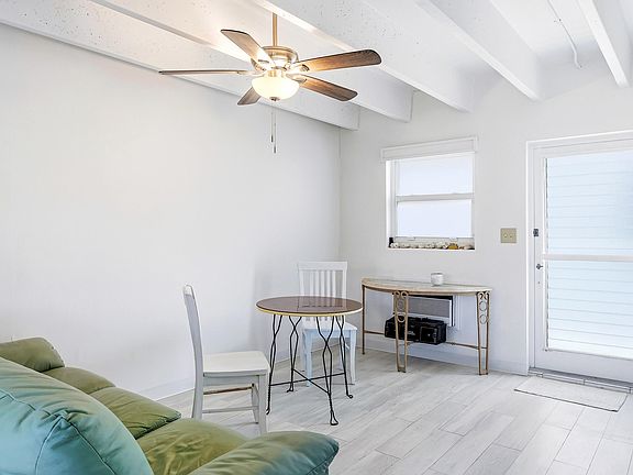 2nd image of 4001 S Ocean Boulevard #209