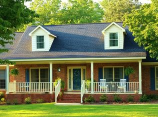 132 Country Rd, Lexington, SC 29073