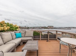 536-538 Commercial St, Boston, MA 02109