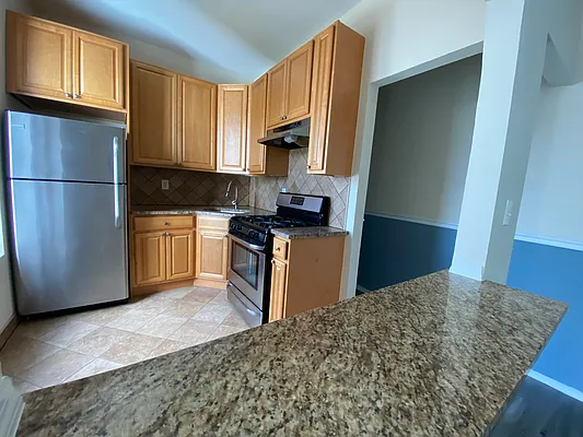 Rented by Highline Residential | media 1