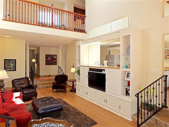 2nd image of 3507 Senasac Ave