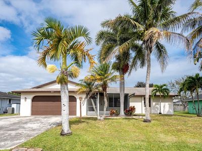 831 SE Starflower Avenue, Port Saint Lucie, FL, 34983