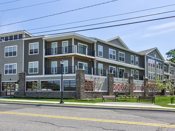 246 West Ave #201