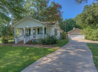 3725 Old Mooringsport Rd, Shreveport, LA 71107