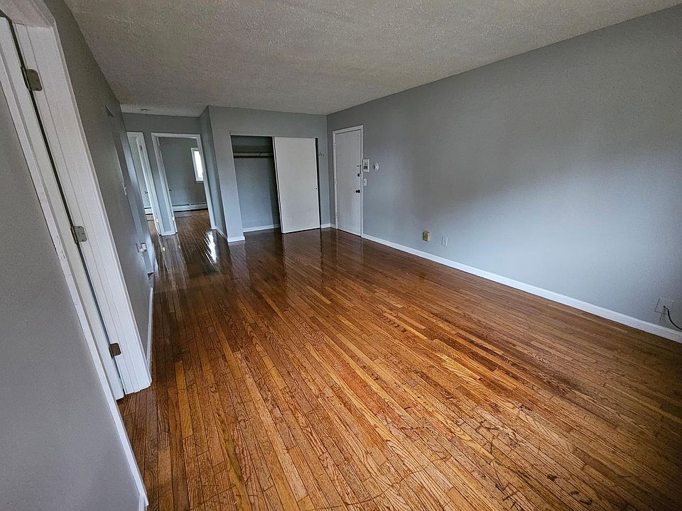 1st image of 80 Farmington Ave APT A1