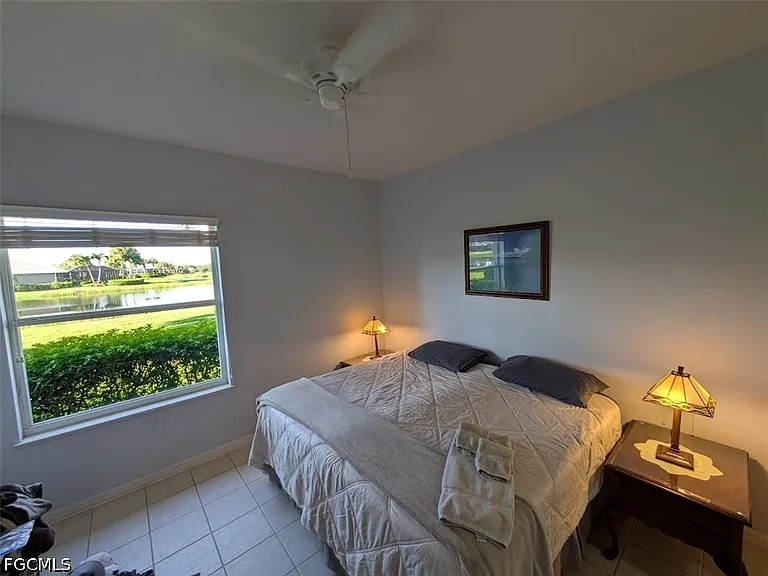 10541 Diamante Way — Photo 13