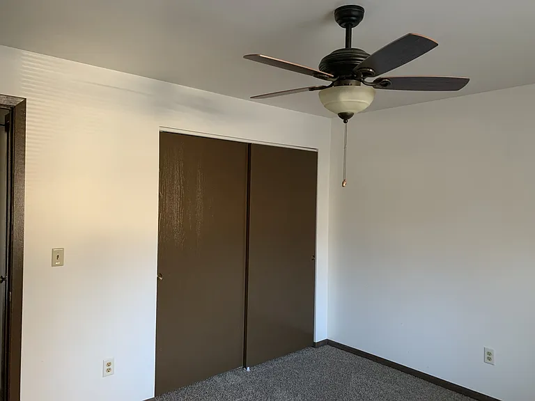 717 Milwaukee Ave #9 — Photo 11