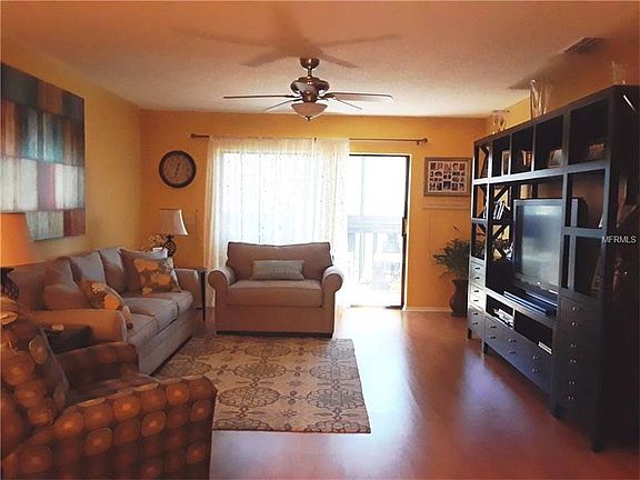 5th image of 5970 80th St N Unit 105