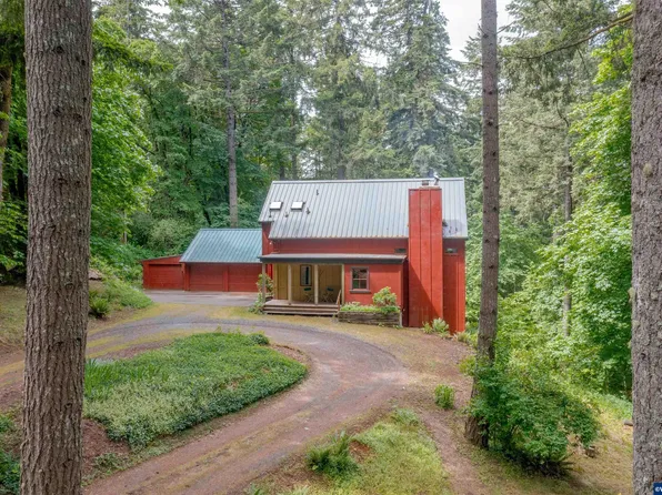 577 Bonnie Ct NW, Salem, OR 97304
