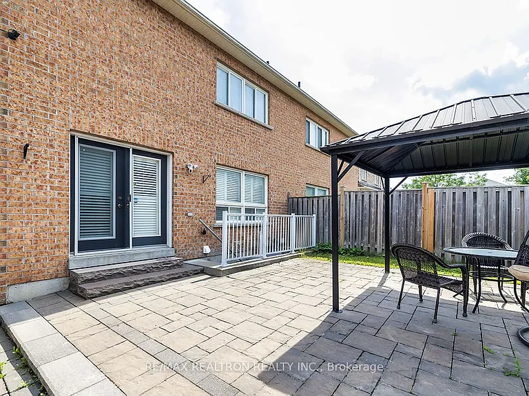 14 Styles Cres #UPPER — Photo 37