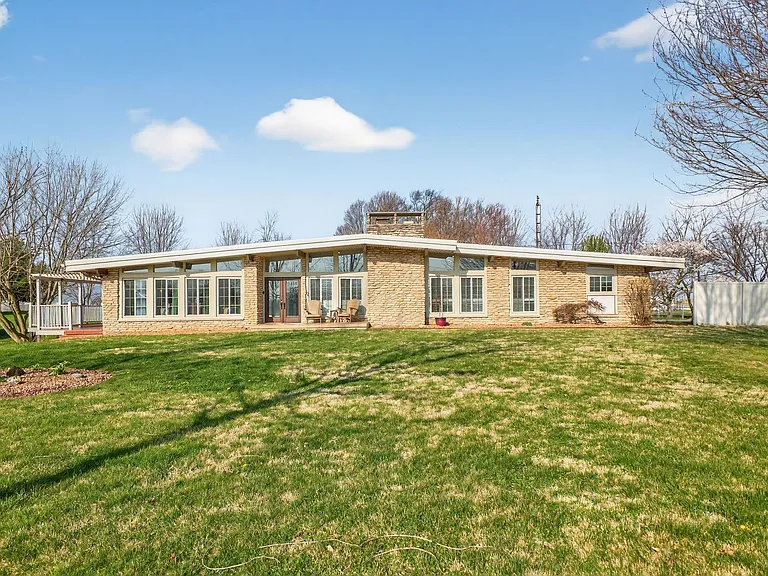 505 S County Road 200 W — Photo 39