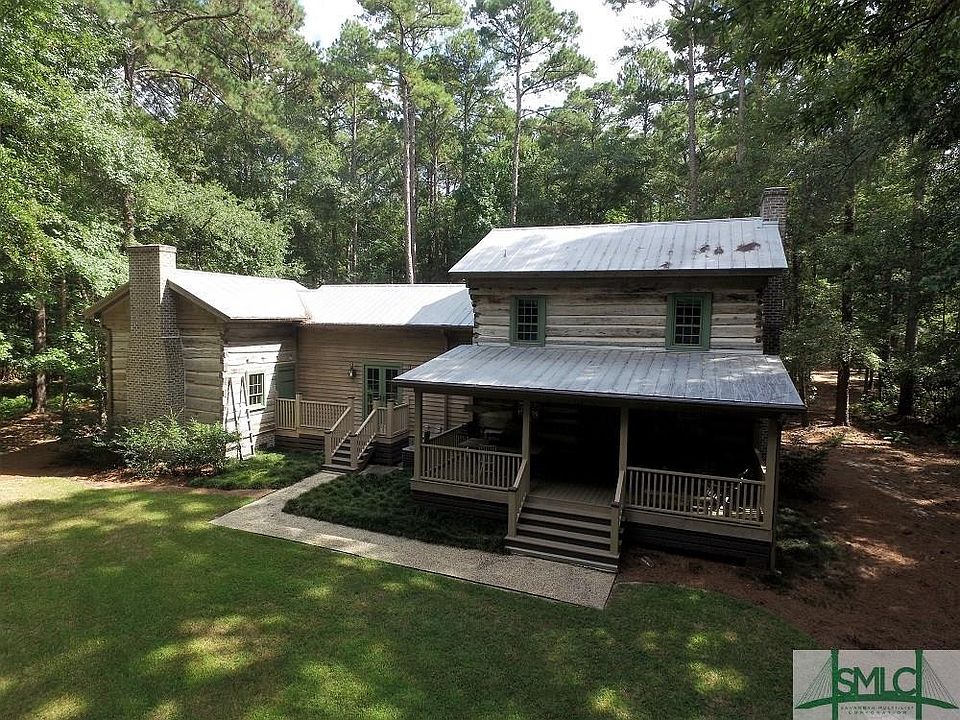 1st image of 590 Dogwood Way