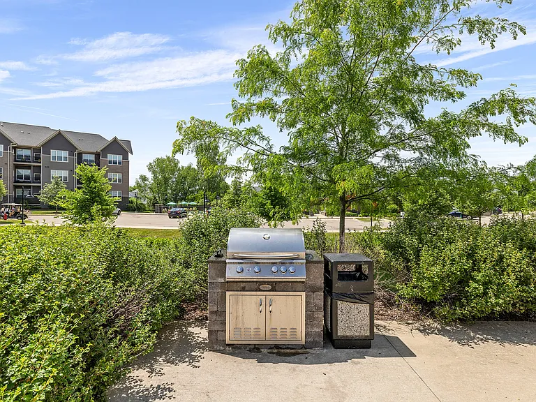 22 Slate Outdoor Grilling Station