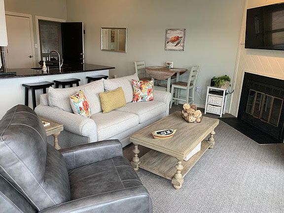 3rd image of 170 Sailors Cove Dr Unit 1206