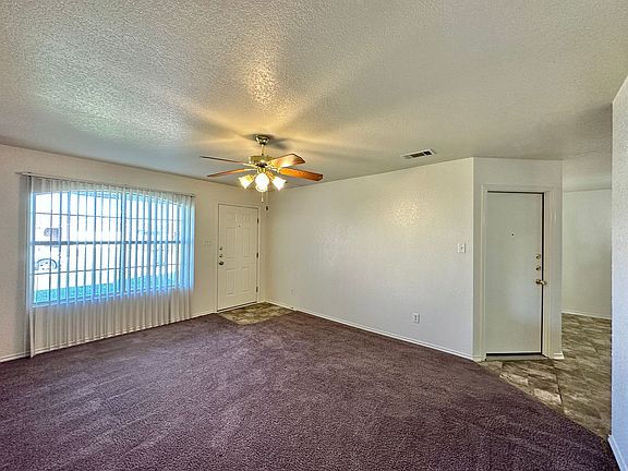 5th image of 5202 Lauren Lea Dr APT B