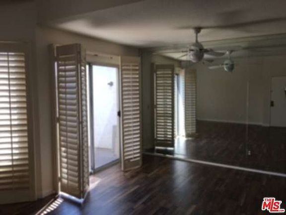 3rd image of 18408 Hatteras St Unit 56