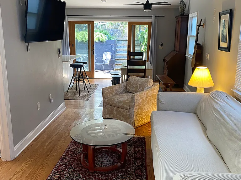 199 Linden Ave — Photo 1