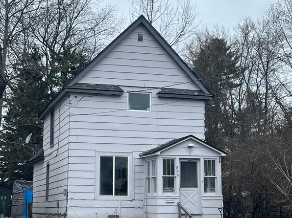 650 Bingham Ave, Sault Sainte Marie, MI 49783