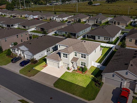 5th image of 5827 SW 80th Ln