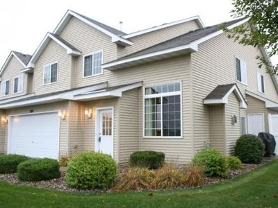 2610 Yellowstone Dr, Hastings, MN, 55033