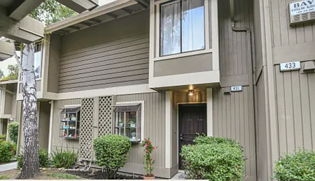 2 bed, 1.5 bath, 1088 sqft, $2,900 — Photo 2