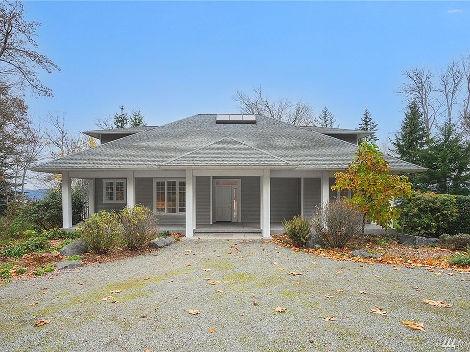 1st image of 3441 E Camano Dr