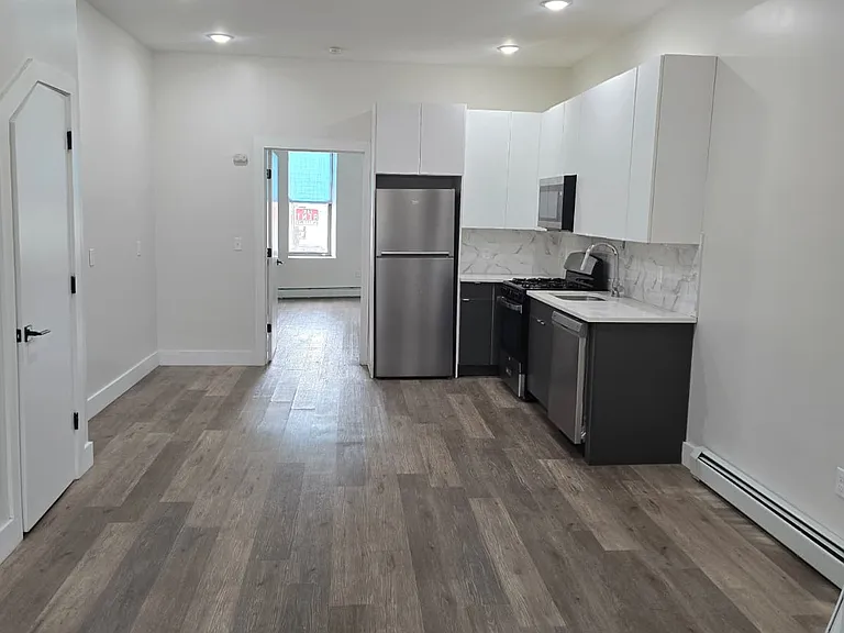 1716 John F Kennedy Blvd #1R — Photo 1