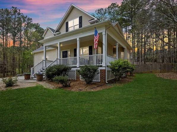 251 Galaxy Dr, Garner, NC 27529