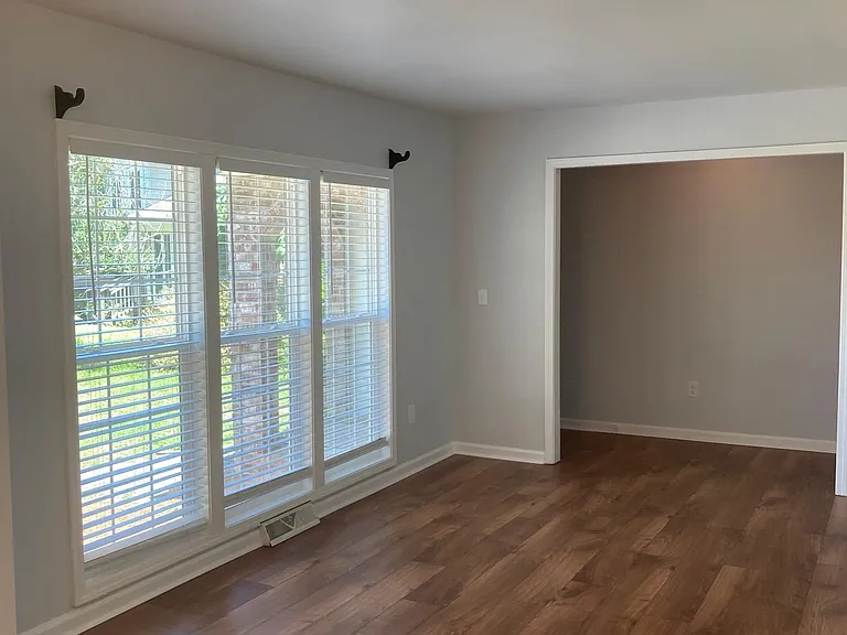 1133 Island View Dr — Photo 6