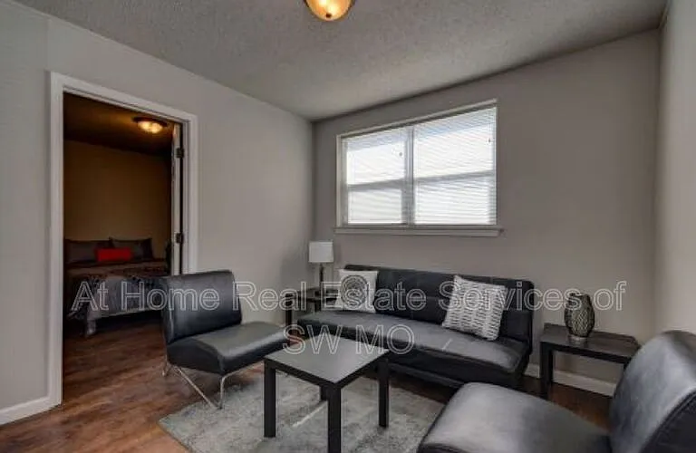 920 S Campbell R7 Regal #7 — Photo 2
